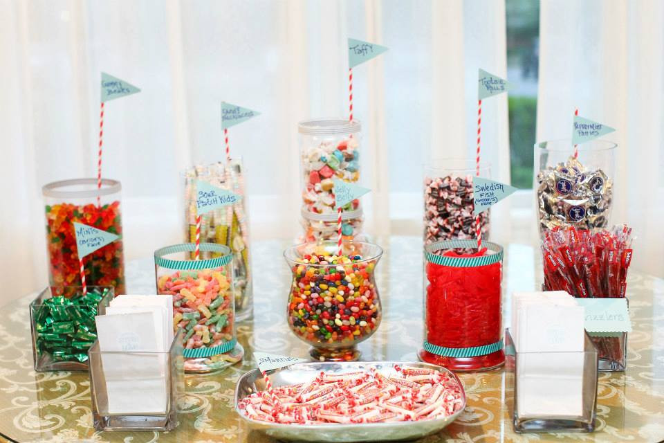 DIY Wedding Bar
 How to Make a DIY Wedding Candy Bar