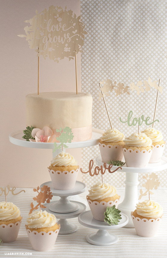 DIY Wedding Cake Topper
 DIY Wedding Cake and Cupcake Topper Lia Griffith