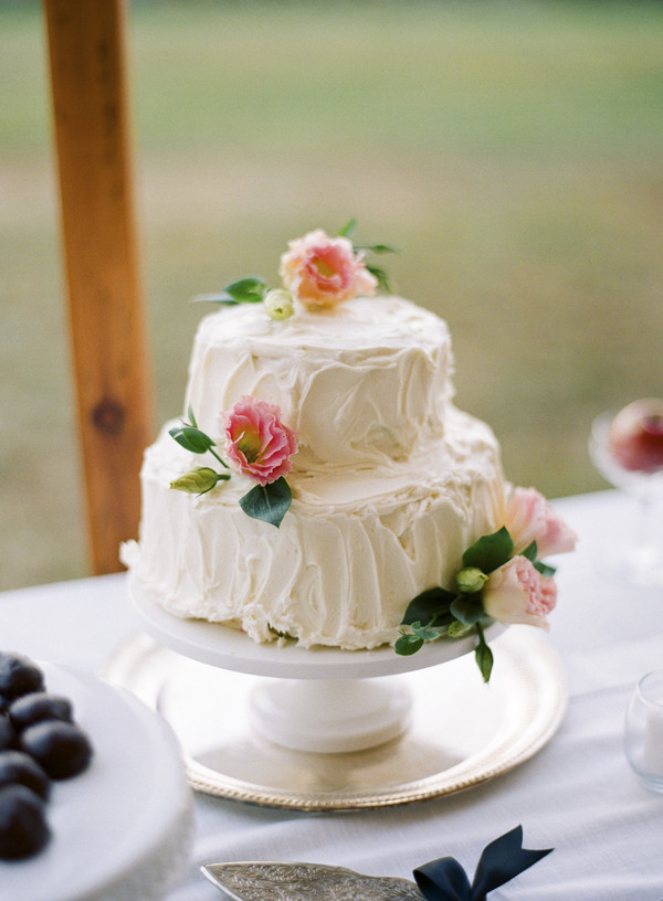DIY Wedding Cakes
 homemade wedding cake Em for Marvelous