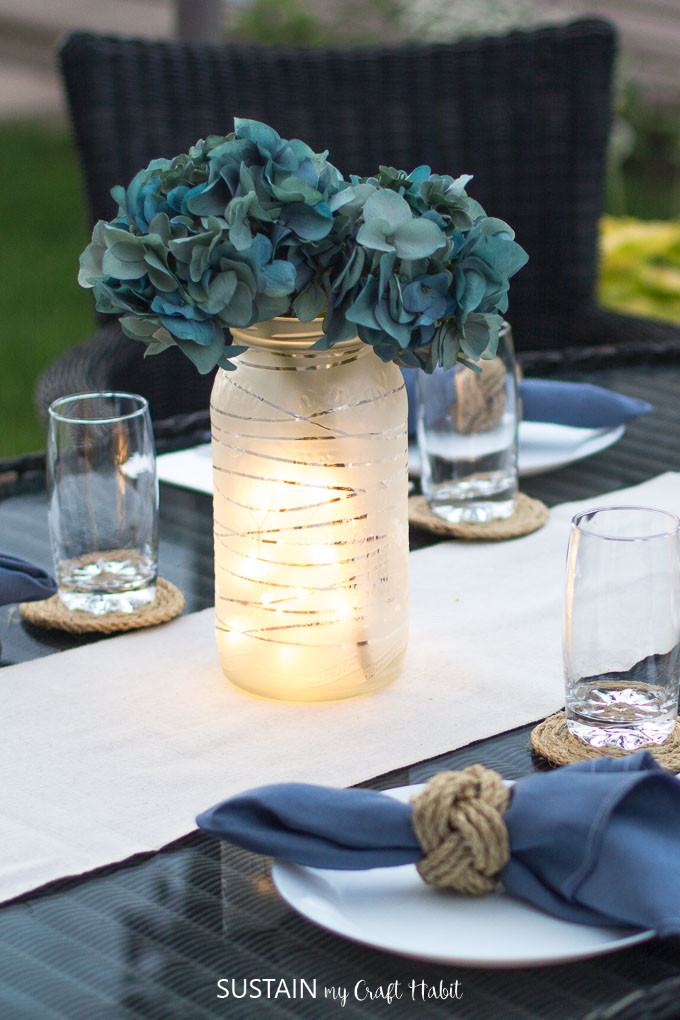 DIY Wedding Center Pieces
 Upcycling Glass Jars for DIY Wedding Centerpieces