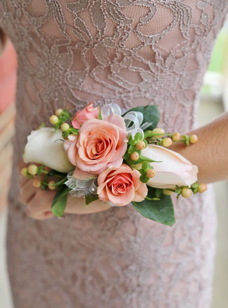 DIY Wedding Corsage
 How To Make Wrist Corsage DIY Beauty of Wedding