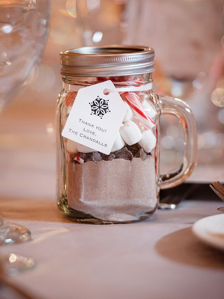 DIY Wedding Favour Ideas
 25 DIY Wedding Favors for Any Bud