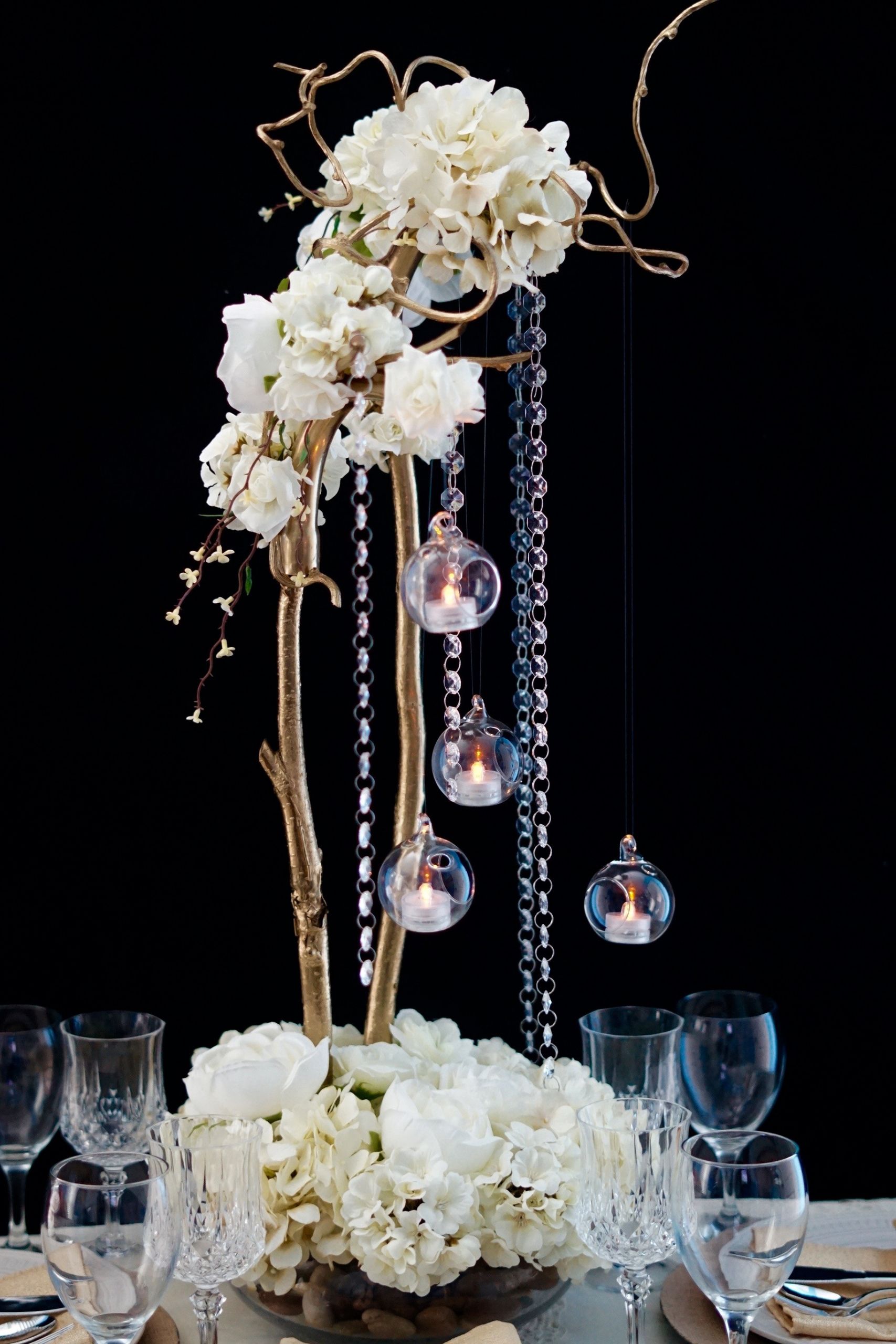 DIY Wedding Floral Centerpieces
 DIY Secret Garden Tall Wedding Centerpiece