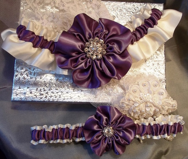 DIY Wedding Garters
 87 best diy wedding garter images on Pinterest