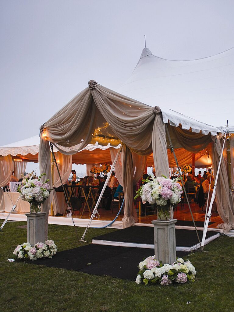 DIY Wedding Tents
 The 15 Prettiest Outdoor Wedding Tents We ve Ever Seen