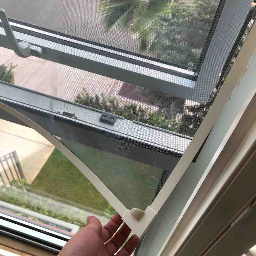 DIY Window Screen Kits
 Magnetic Fly Screen Simple To Install DIY Flyscreen
