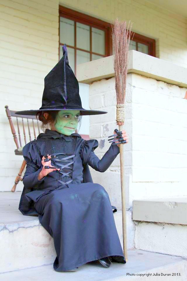 DIY Witch Costume For Kids
 DIY Halloween Kid Costumes Crafty Chica™
