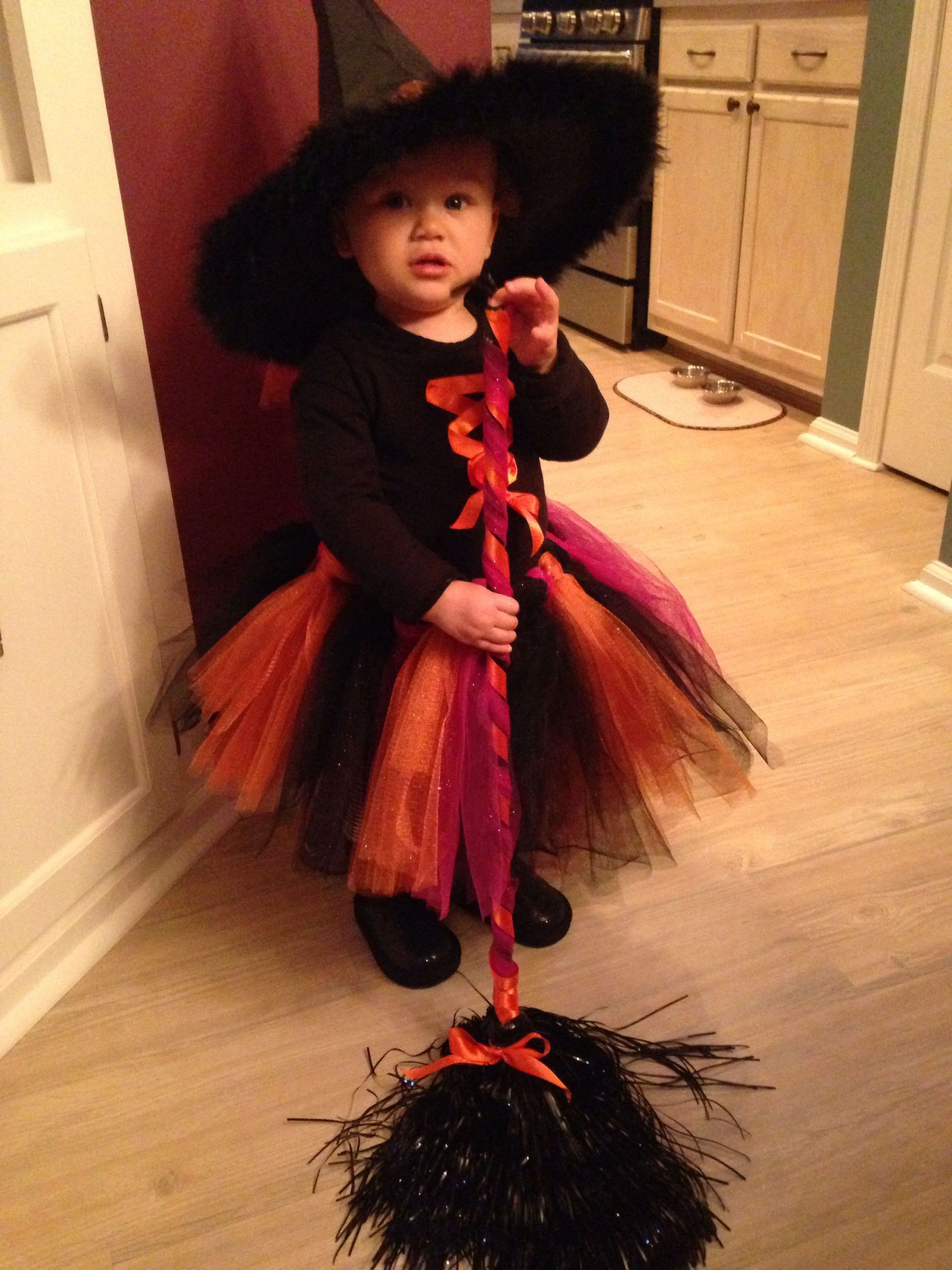 DIY Witch Costume For Kids
 Toddler witch Halloween costume made for my niece
