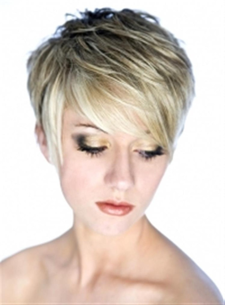 DIY Womens Haircuts
 1000 images about DIY hair cuts pixie on Pinterest