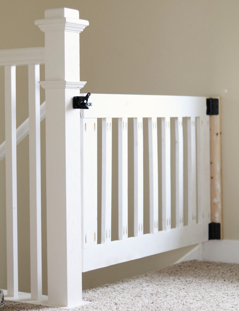 DIY Wood Baby Gate
 Custom Wooden DIY Baby Gate for Stairs and Hallways