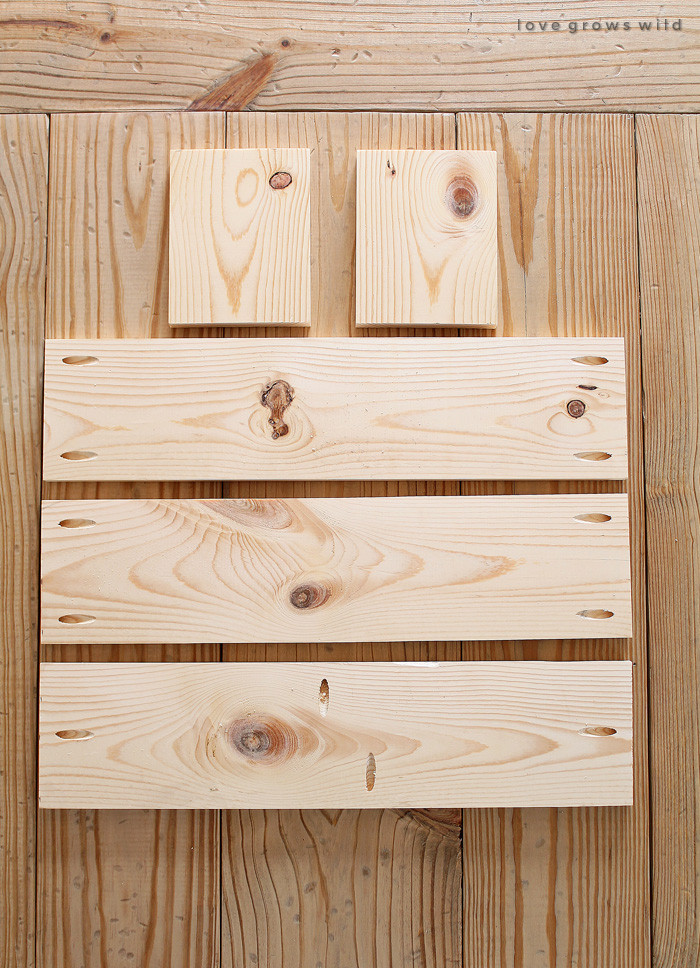 DIY Wood Boxes
 DIY Wood Box Centerpiece Love Grows Wild