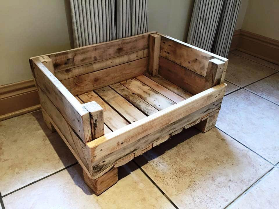 DIY Wood Dog Beds
 20 Inexpensive Pallet Projects You Can Do