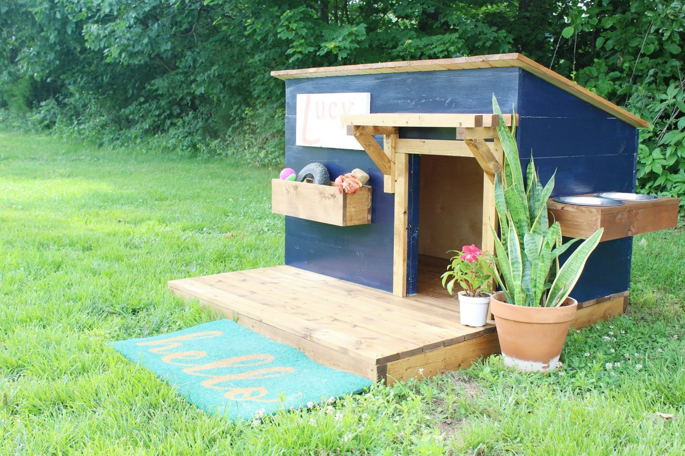 DIY Wood Dog House
 DIY Doghouse with Deck Toy Box and Food Bowl