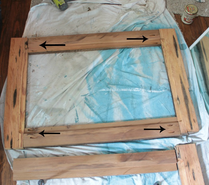 DIY Wood Frame
 upcycling idea DIY reclaimed wood framed mirrors