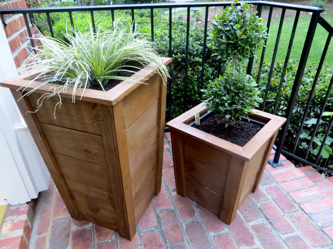 DIY Wood Planter Boxes
 The Project Lady DIY Tutorial – Decorative Wood Planter