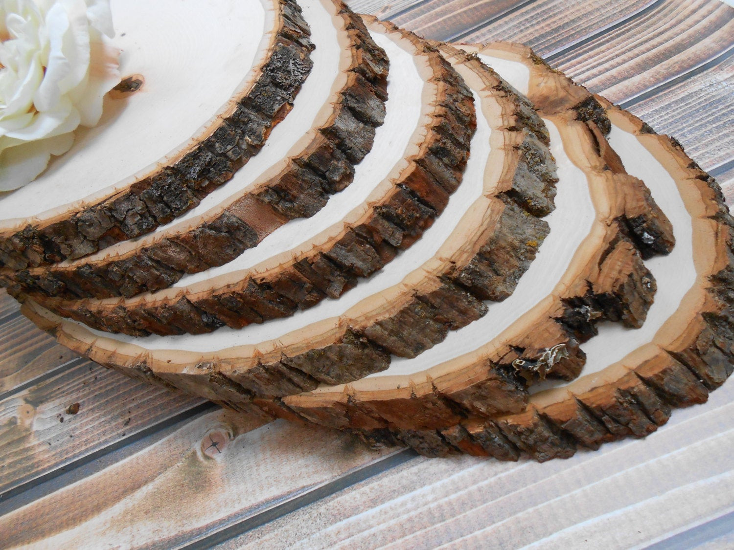 DIY Wood Slices For Wedding
 DIY Wedding Supply Rustic Wood Slice Wedding Decor Tree