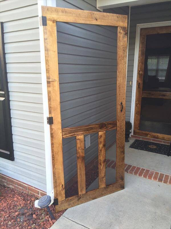 DIY Wooden Doors
 DIY Pallet Screen Door