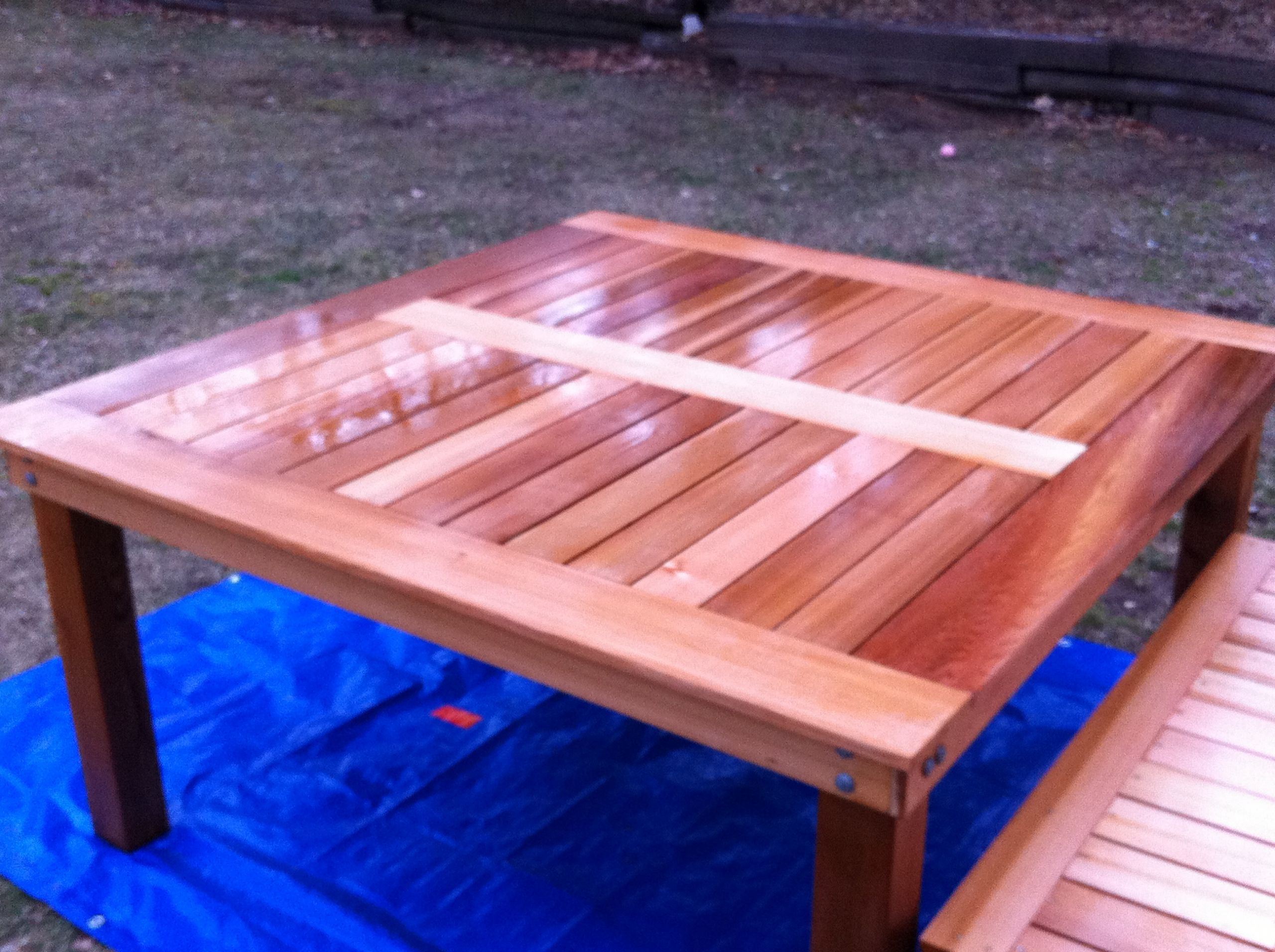 DIY Wooden Patio Table
 Ana White