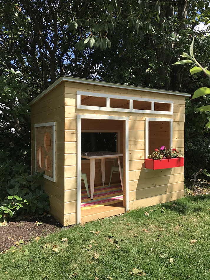 DIY Wooden Playhouse
 An Easy to Build DIY Outdoor Wood Playhouse – Inspired by