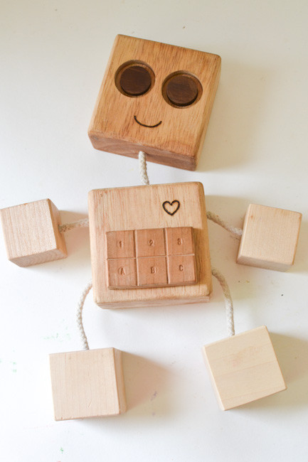 DIY Wooden Toys For Toddlers
 DIY Wooden Robot Buddy Easy Project for Kids