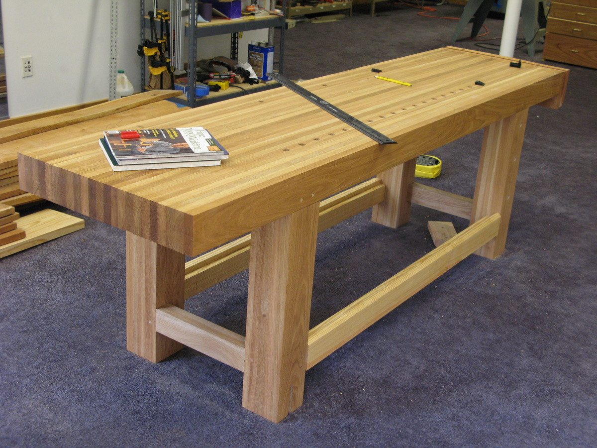 DIY Wooden Workbenches
 10 Awesome DIY Workbench Plans Free