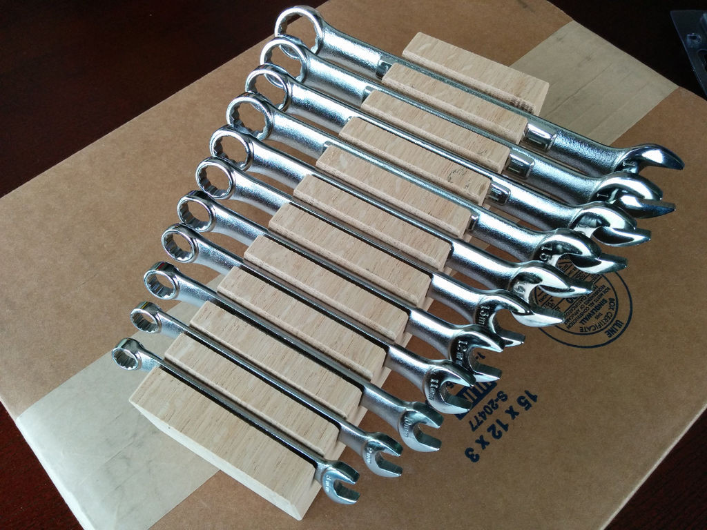 DIY Wrench Rack
 Make a Wrench Organizer
