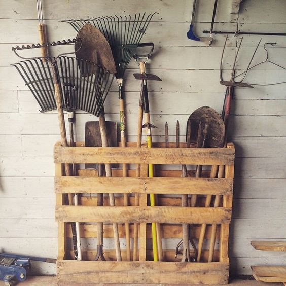 DIY Yard Tool Rack
 DIY Garden Tool Storage Solutions Little Piece Me