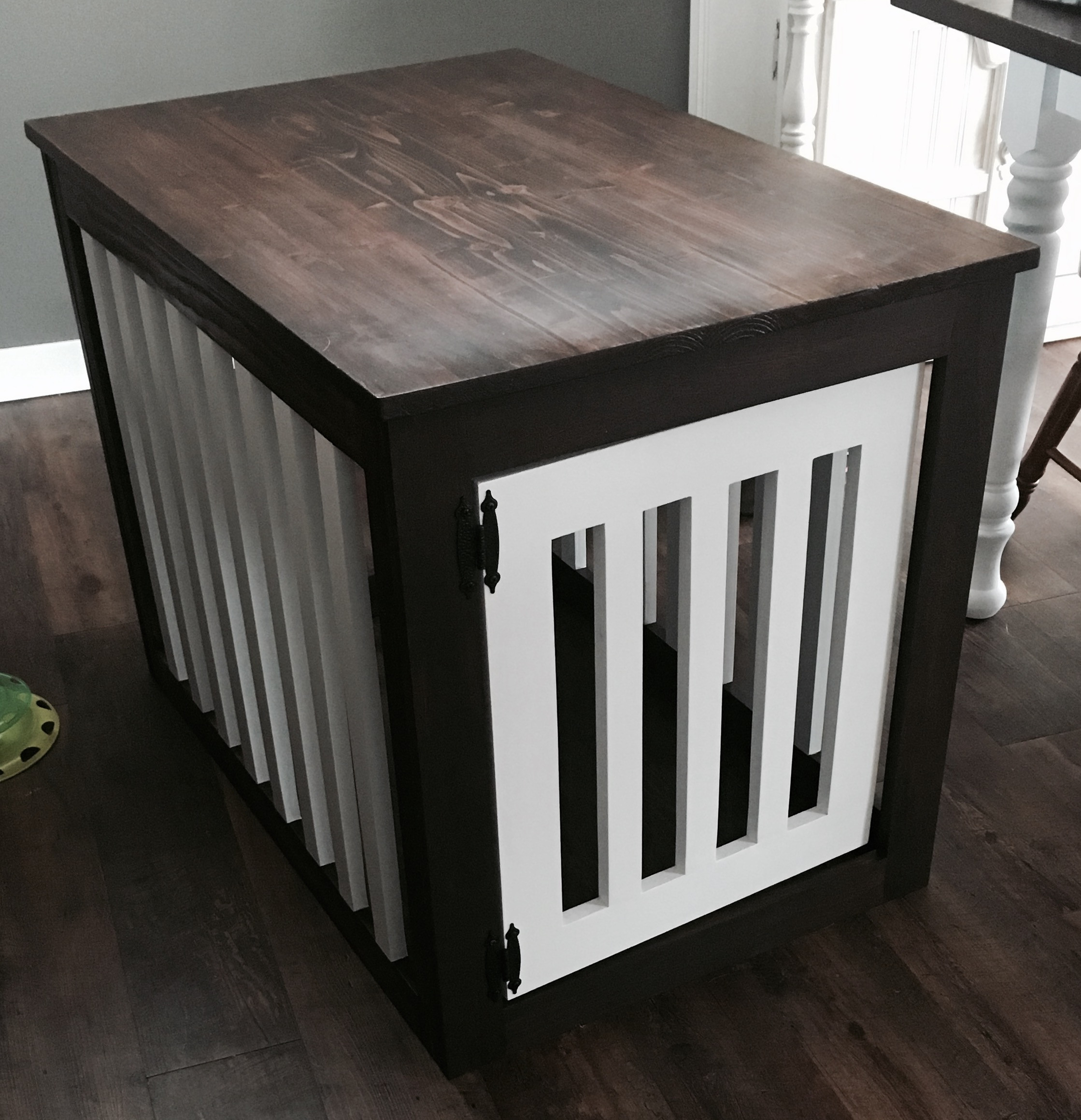 Dog Kennel Table DIY
 Ana White