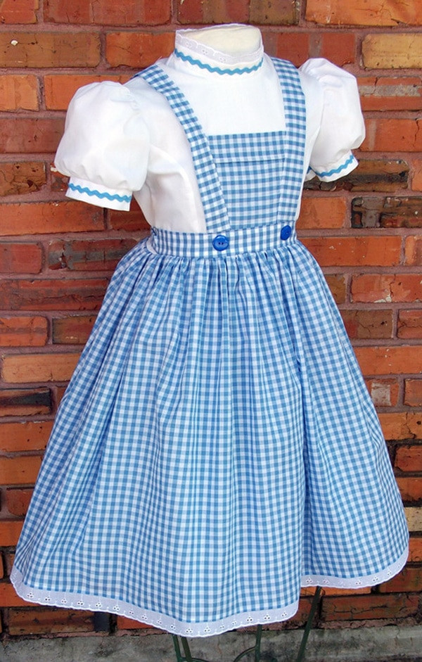 Dorothy Wizard Of Oz Costume DIY
 Dorothy costume for Wizard of Oz