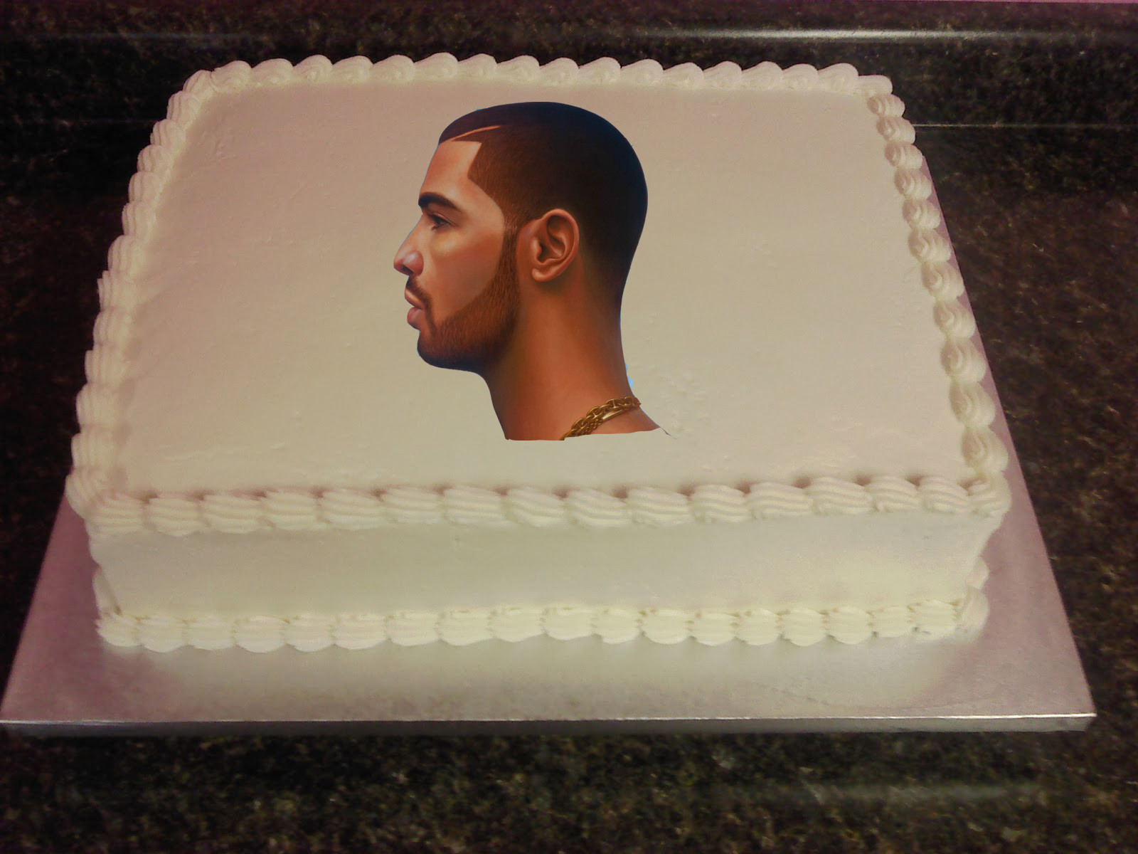 Drake Birthday Cake
 7 Drake Birthday Cakes In Time For His 29th
