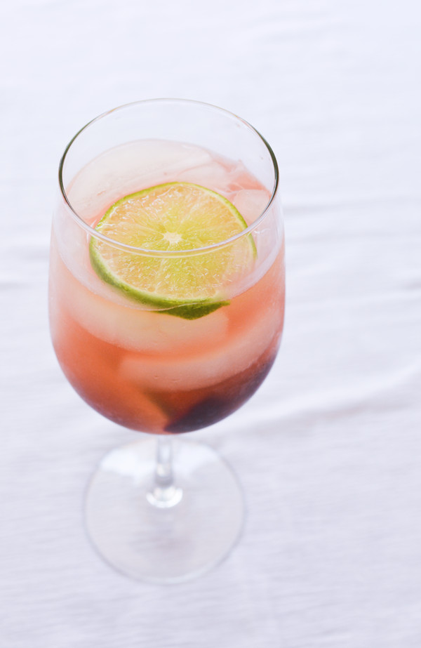 Drinks Made With Rum
 Spiced Rum Cocktail with White Zinfandel Recipe