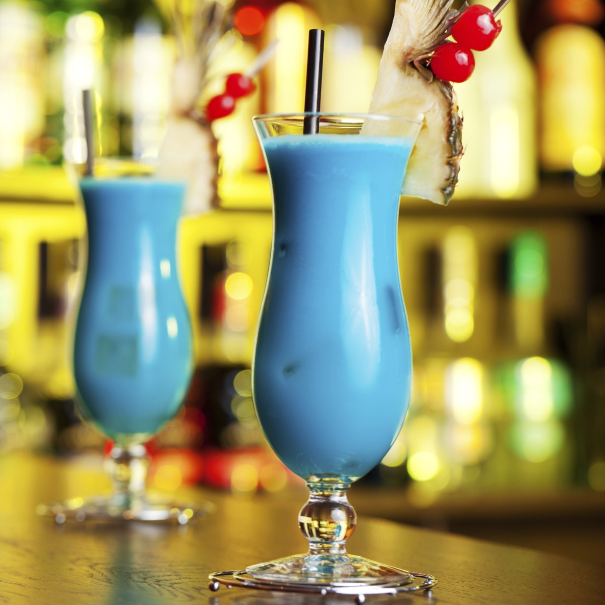 Drinks Made With Rum
 15 Mind blowing Delicious Drinks Made With Blue Curacao