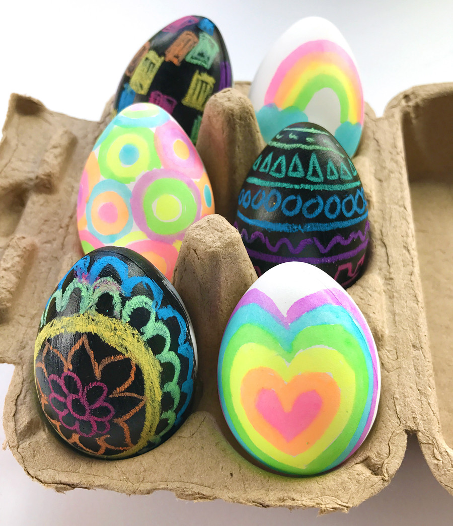 Easter Egg Decoration Ideas
 Fun and Kid Friendly Easter Egg Decorating Ideas