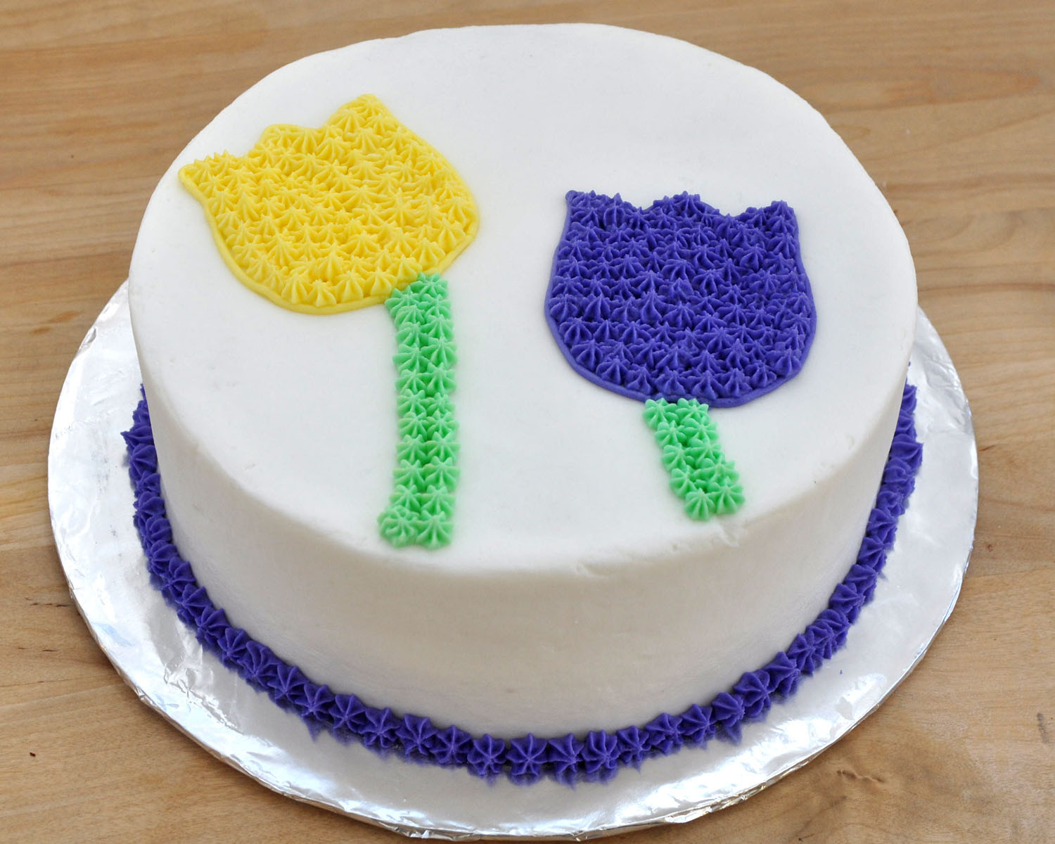 Easy Birthday Cake Decorating Ideas
 Beki Cook s Cake Blog Cake Decorating 101 Easy Birthday