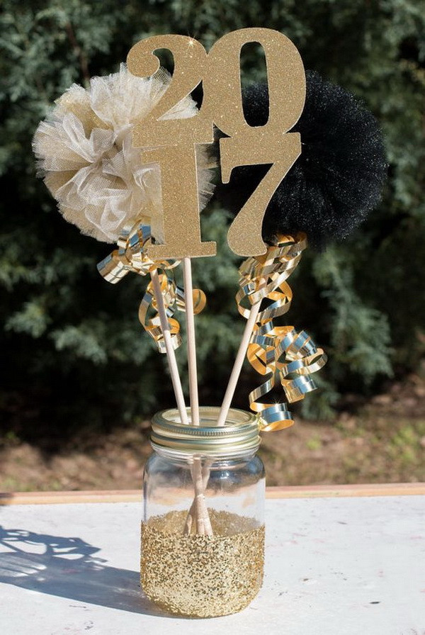 Easy Centerpiece Ideas For Graduation Party
 Graduation Party Decoration Ideas Listing More