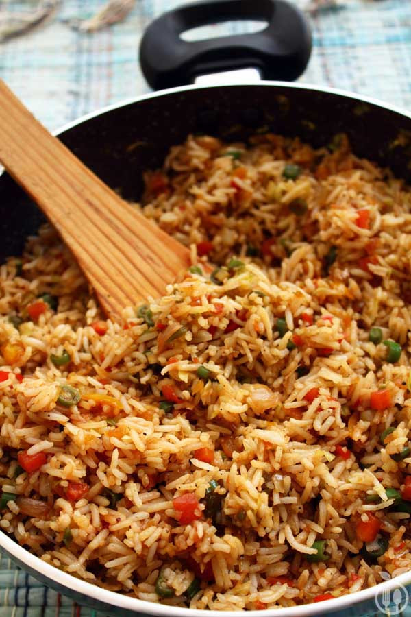 Easy Chinese Fried Rice
 Ve able Fried Rice Recipe