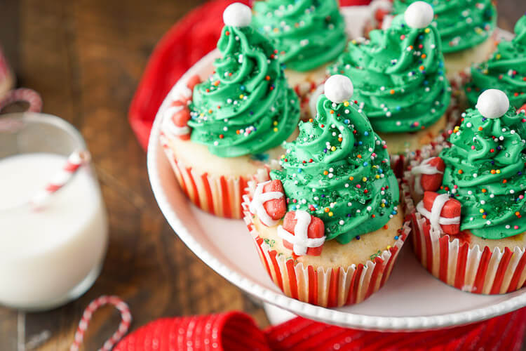 Easy Christmas Cupcakes Recipe
 Easy Christmas Tree Cupcakes Sugar & Soul