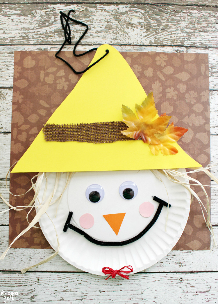 Easy Crafts For Preschoolers
 Over 23 Adorable and Easy Fall Crafts that Preschoolers