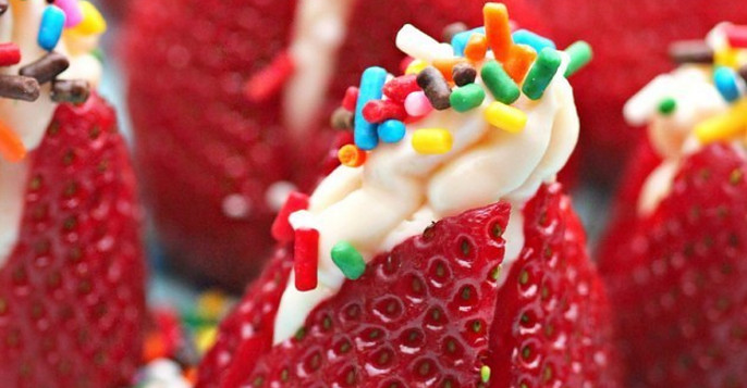 Easy Desserts Kids Can Make
 21 Blissfully Easy Desserts You Can Make With Your Kids