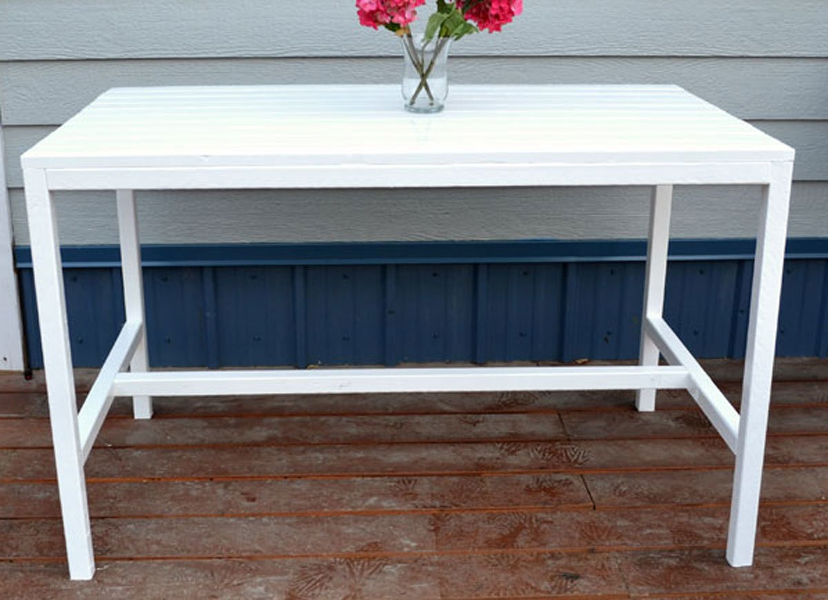 Easy DIY Outdoor Table
 DIY Small Patio Table DIY Patio Table 15 Easy Ways to