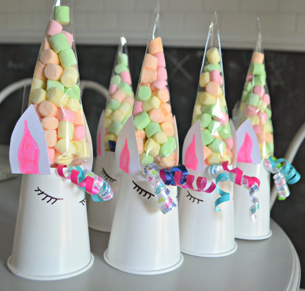 Easy DIY Party Decorations
 Make These 3 Frugal Cute and Easy DIY Unicorn Birthday