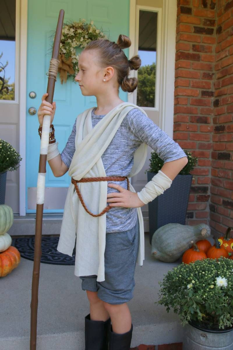 Easy DIY Star Wars Costumes
 DIY Rey Costume