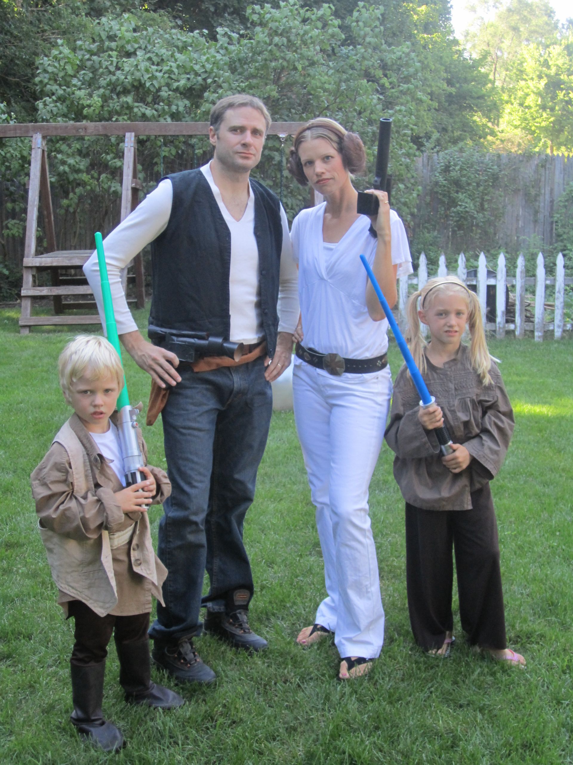 Easy DIY Star Wars Costumes
 Birthday party Star Wars – Sara Mason