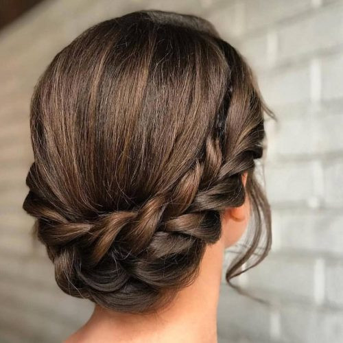 Easy DIY Updos For Long Hair
 33 Ridiculously Easy DIY Chic Updos