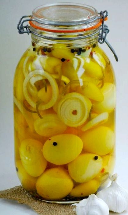 Easy Pickled Eggs
 Spicy pickled eggs recipe simple