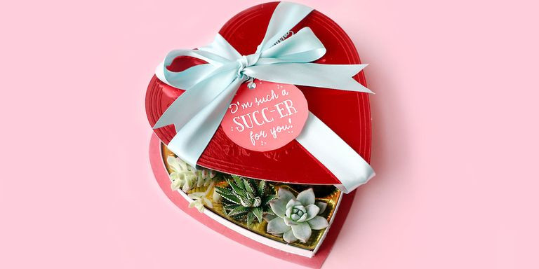 Easy To Make Valentine Gift Ideas
 26 DIY Valentine s Day Gift Ideas Easy Homemade