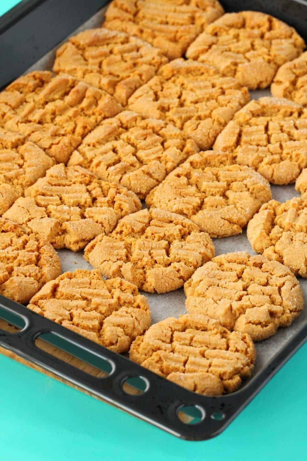 Easy Vegan Peanut Butter Cookies
 Quick and easy vegan peanut butter cookies that are