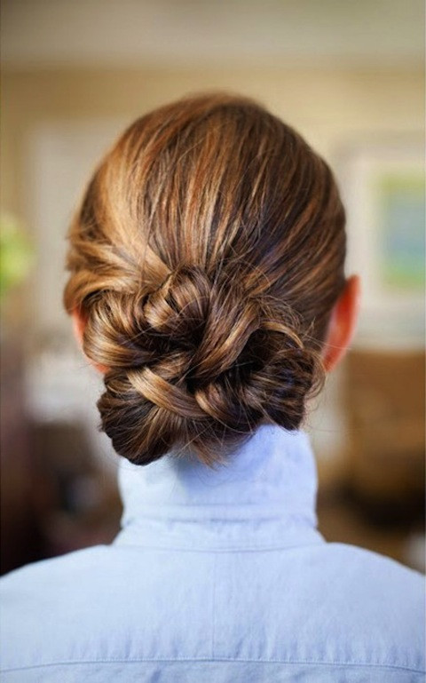 Easy Work Hairstyles
 Easy Updo s that you can Wear to Work Women Hairstyles