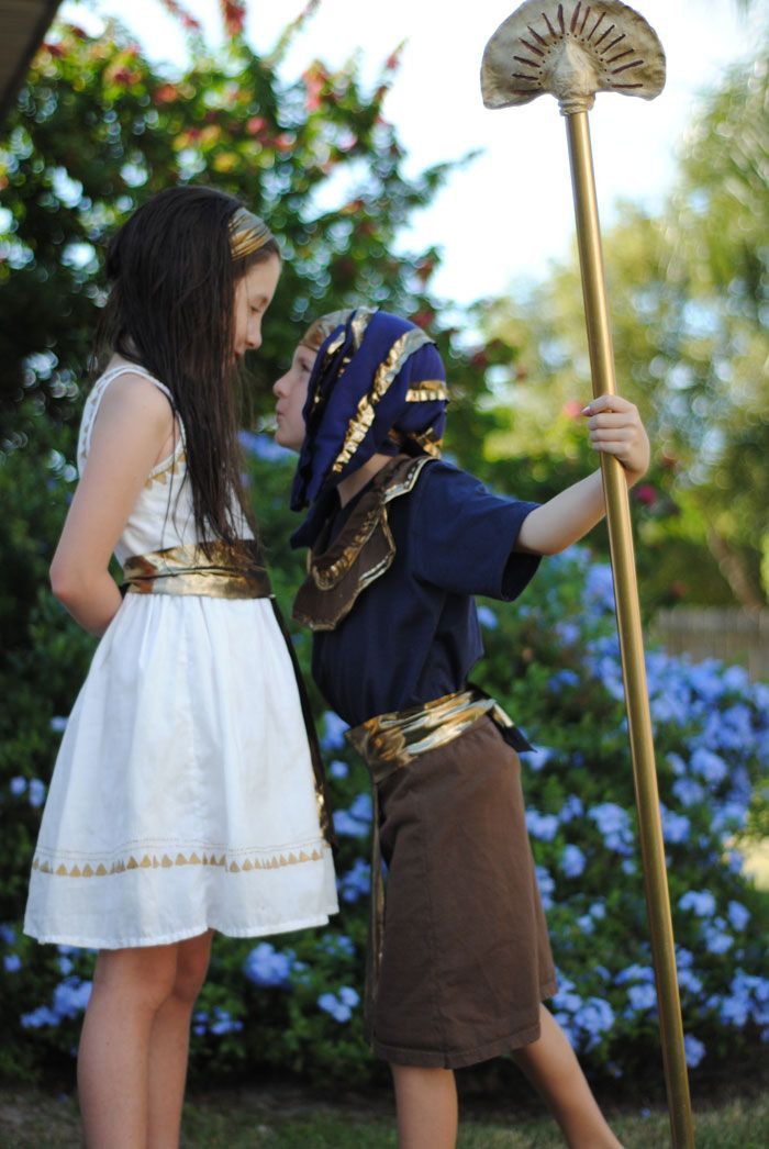 Egyptian Costume DIY
 DIY Halloween Egyptian Costumes for Kids