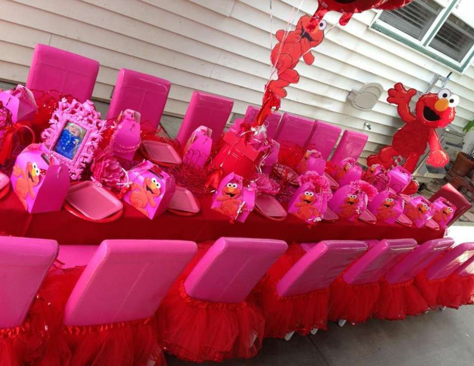 Elmo Birthday Party Ideas For 1St Birthday
 Elmo for Girls Birthday "Happy 1st Birthday w Elmo